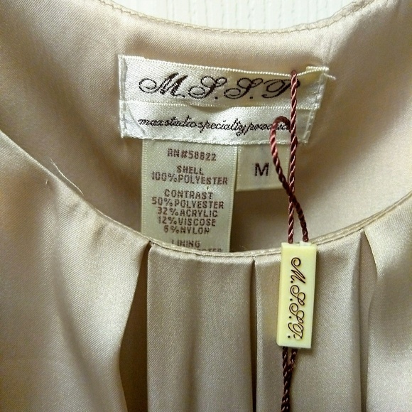 NWT! Max Studio Two Tone Dress - Picture 2 of 6